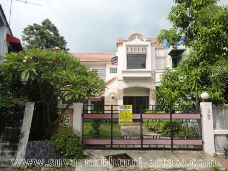 ขายทาวน์เฮ้าส์ห้องมุม 50 ตร.ว. ม.กฤษดานคร ถนนปิ่นเกล้า-นครปฐม
