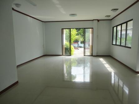 ขายทาวน์เฮ้าส์ห้องมุม 50 ตร.ว. ม.กฤษดานคร ถนนปิ่นเกล้า-นครปฐม