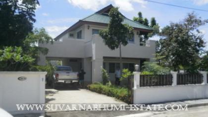 ขายหรือเช่า บ้านเดี่ยว 2 ชั้น ใกล้ชายทะเล 80 ตร.ว.ม.จัสมิน ถนนบางละมุง 18
